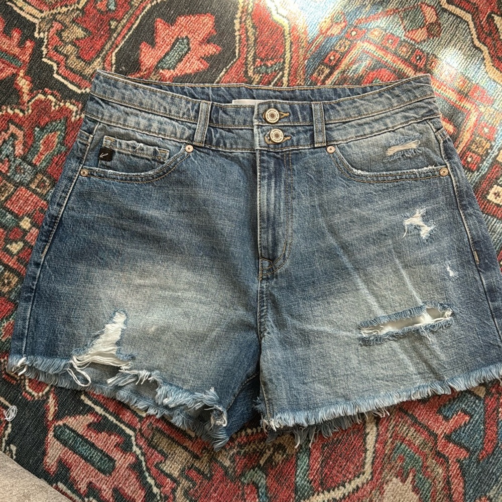Kancan Estilo women’s shorts size 7/27